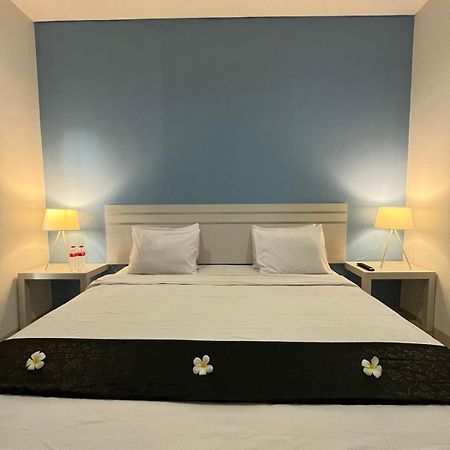 Tos Hotel & Convention Center Tangerang Powered By Archipelago Eksteriør billede