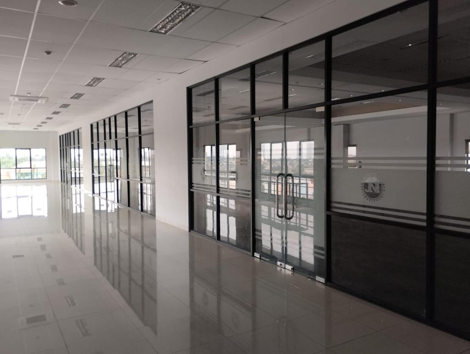 Tos Hotel & Convention Center Tangerang Powered By Archipelago Eksteriør billede